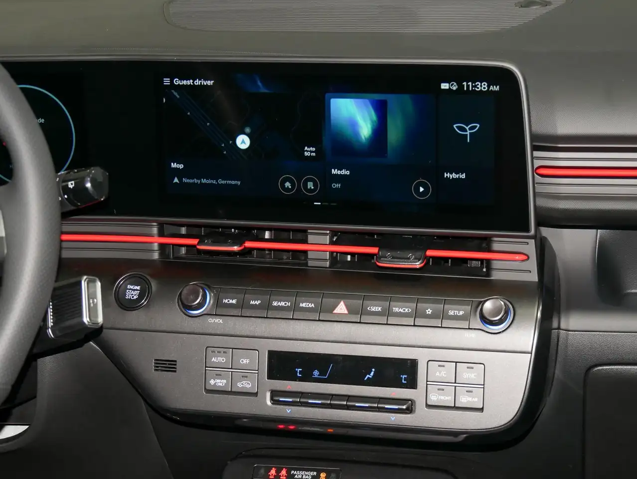 Hyundai KONA 11