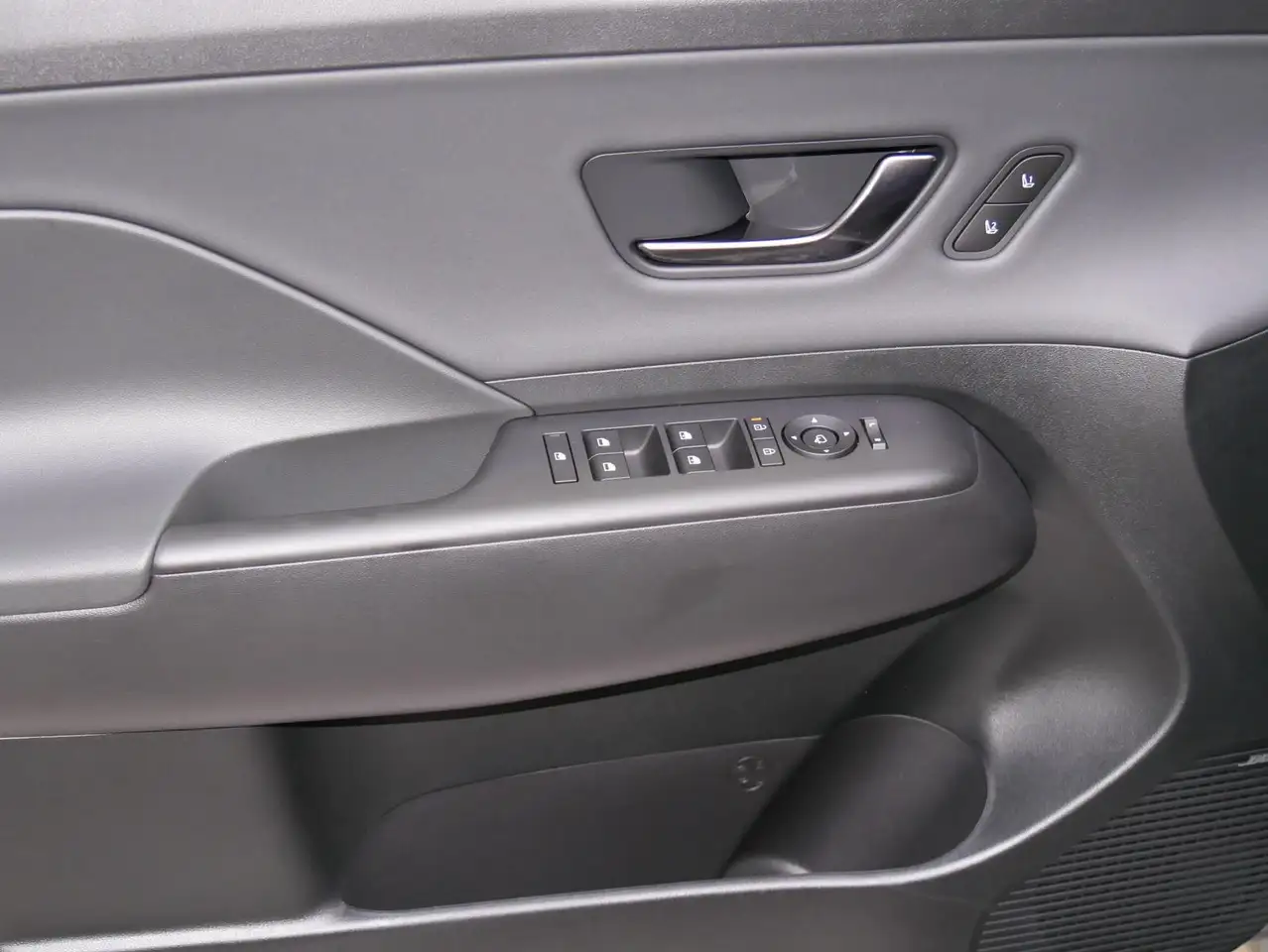 Hyundai KONA 7