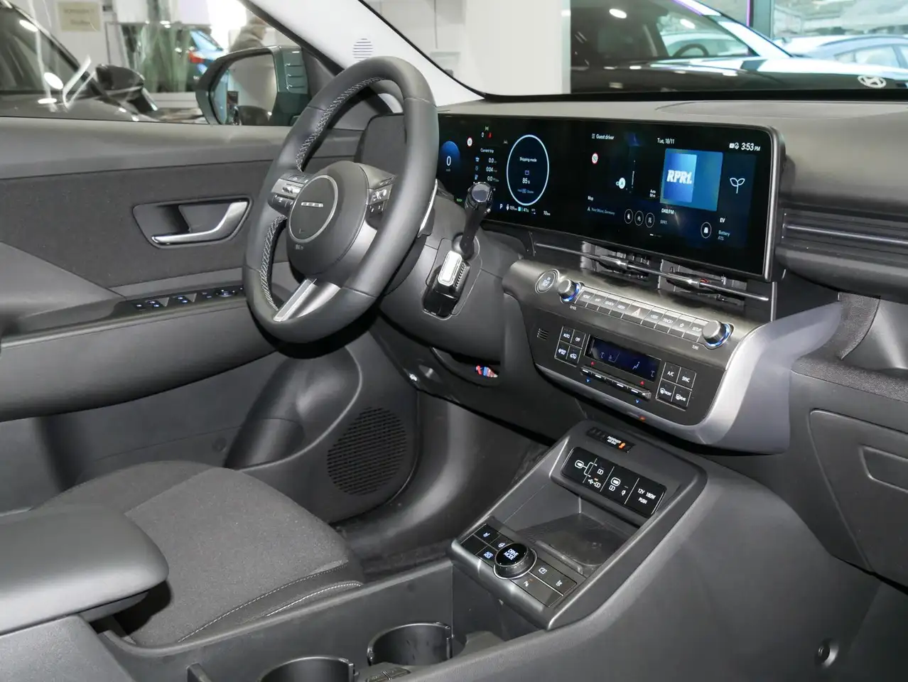 Hyundai KONA 6