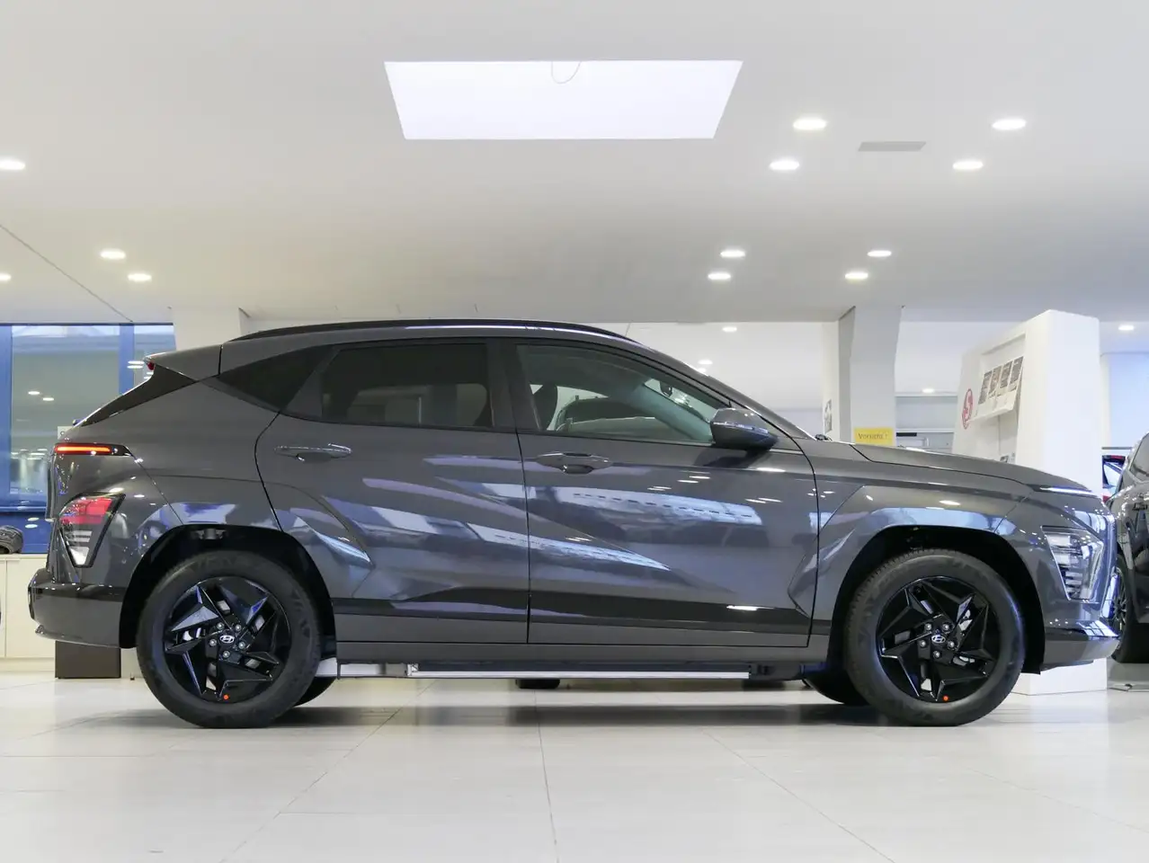 Hyundai KONA 10
