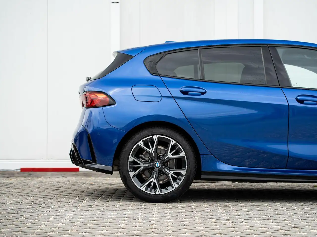 BMW 120 6