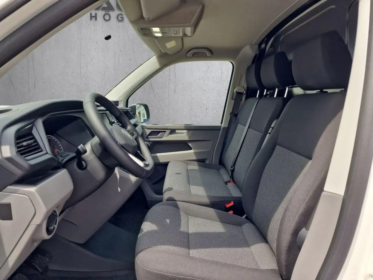 Volkswagen T6.1 10