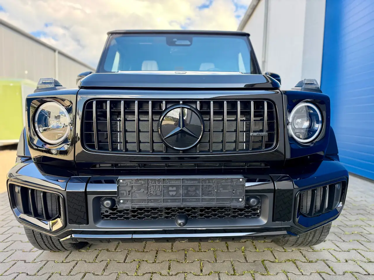 Mercedes-Benz G 63 2