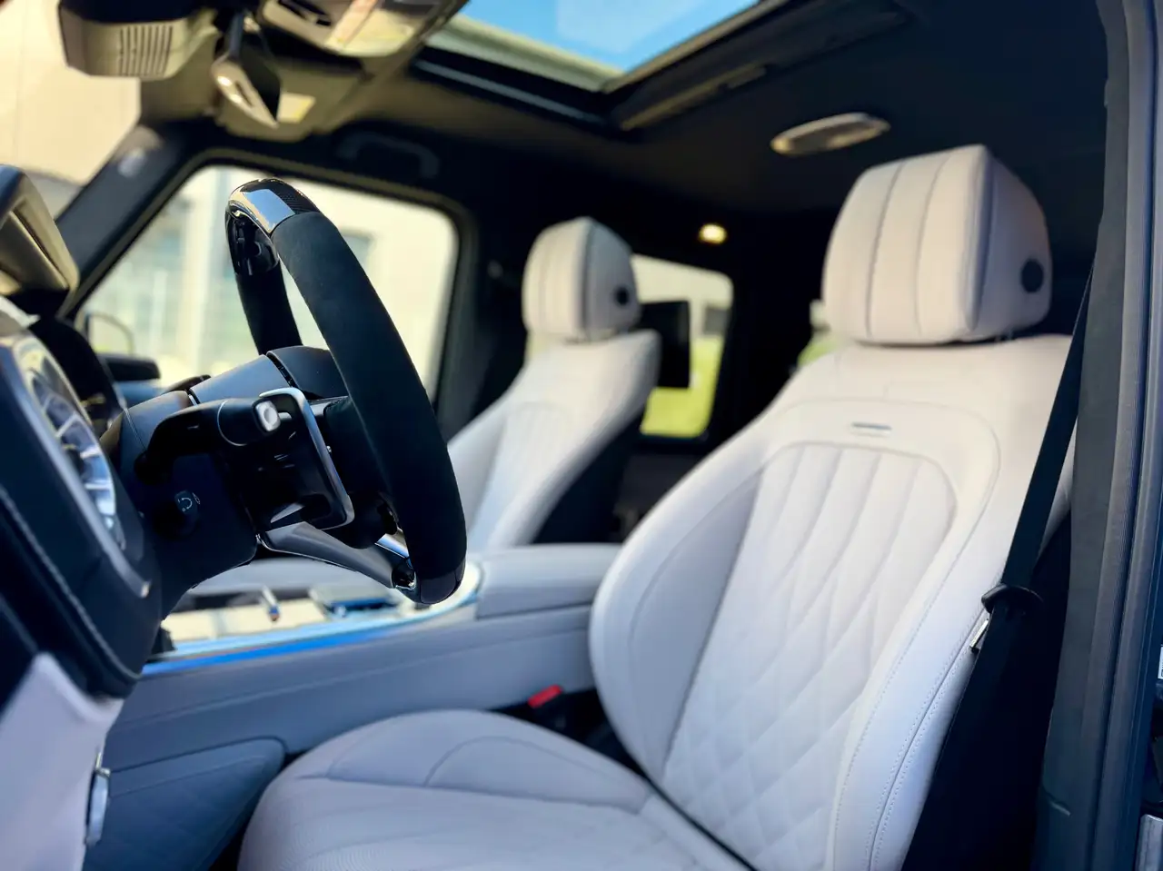 Mercedes-Benz G 63 10
