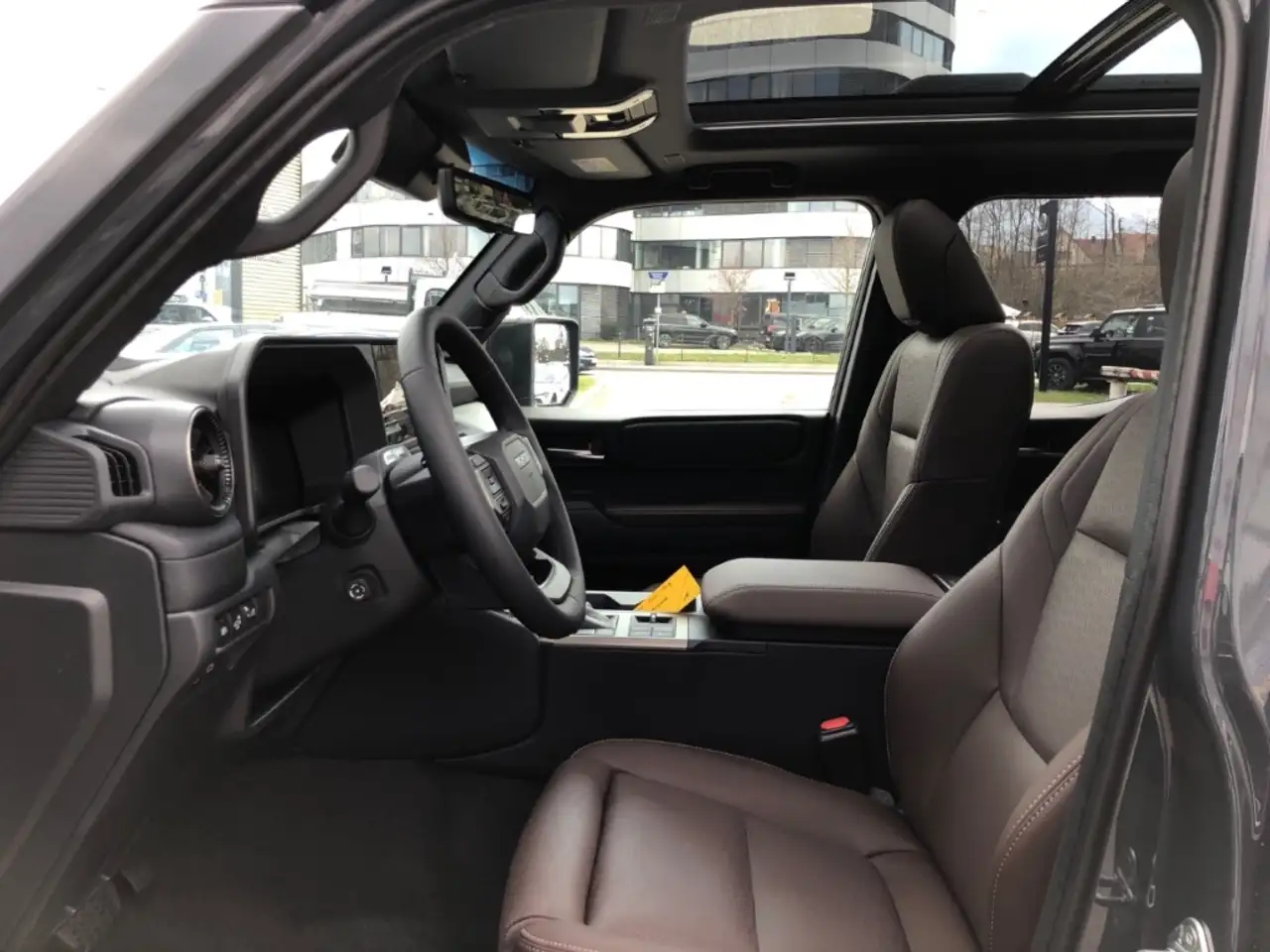 Toyota Land Cruiser 13