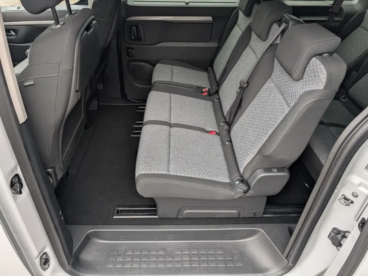 Toyota Proace 6
