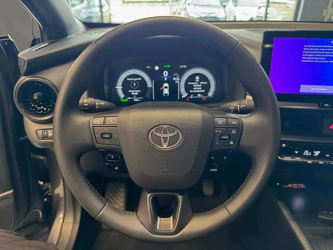 Toyota C-HR 10