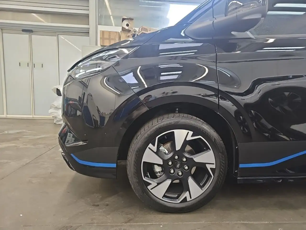 Ford Tourneo 8