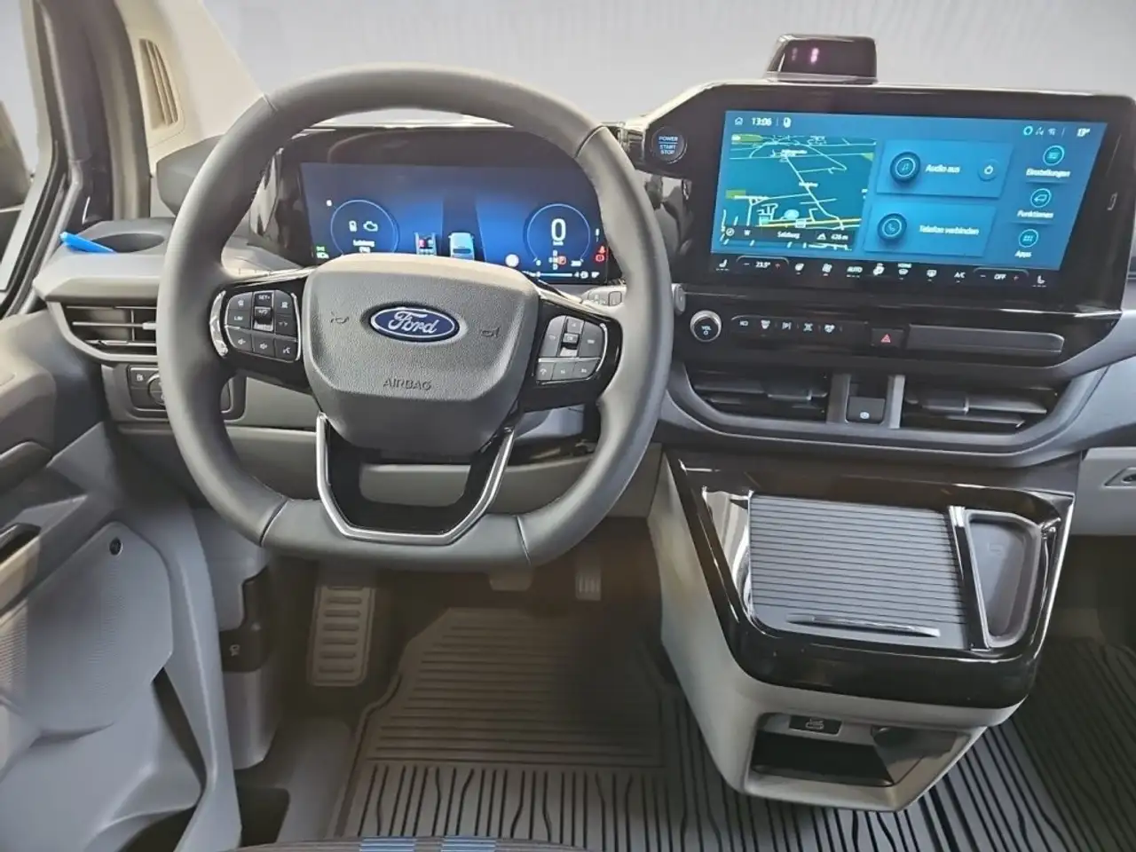 Ford Tourneo 10