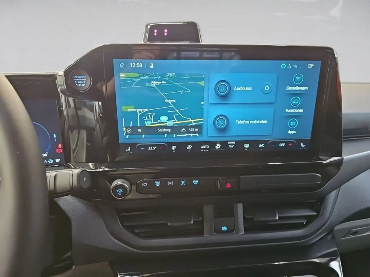 Ford Tourneo 12