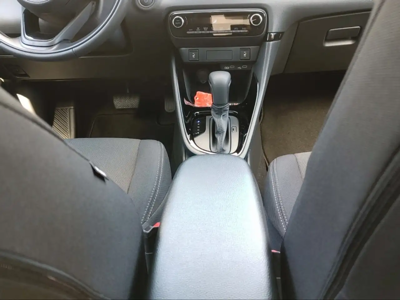 Toyota Yaris 15