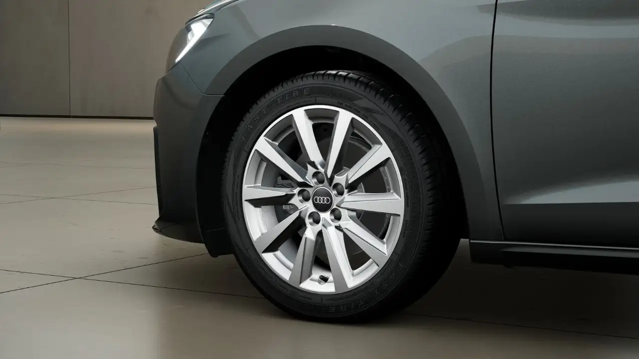 Audi A1 6