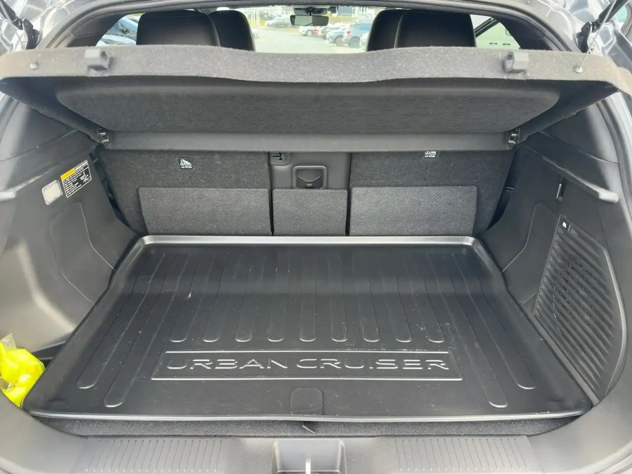 Toyota Urban 14