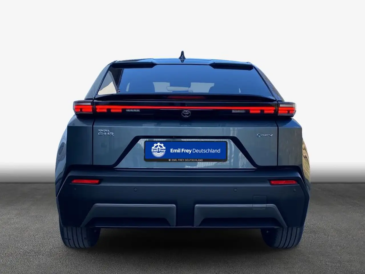 Toyota C-HR+ 5