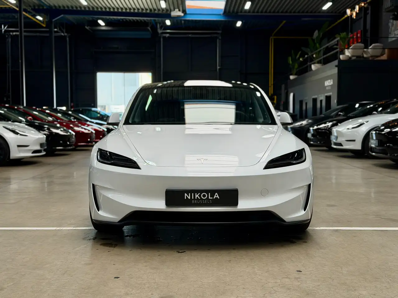 Tesla Model 3 2