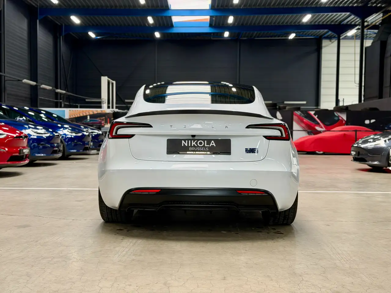 Tesla Model 3 7