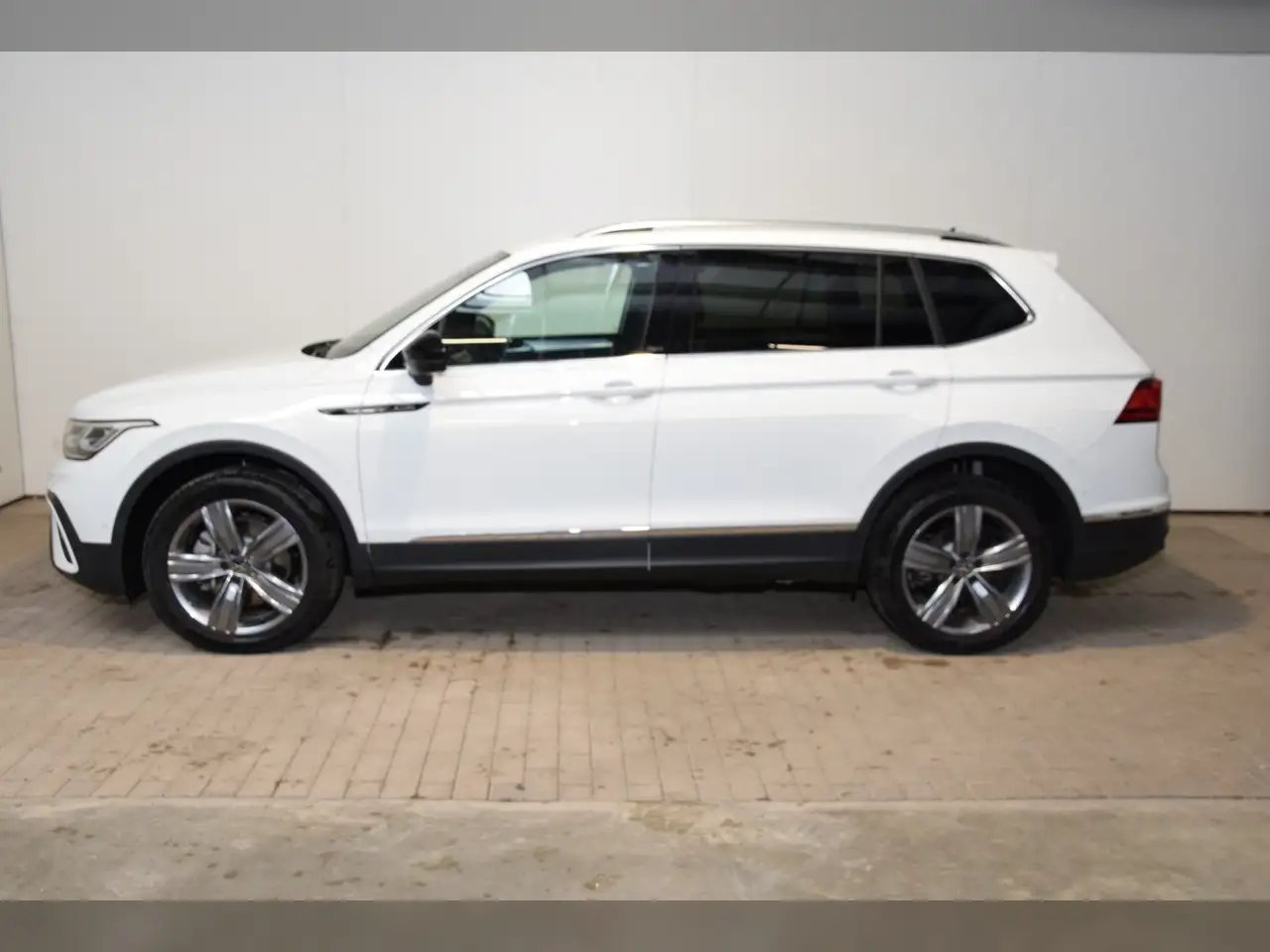 Volkswagen Tiguan 4