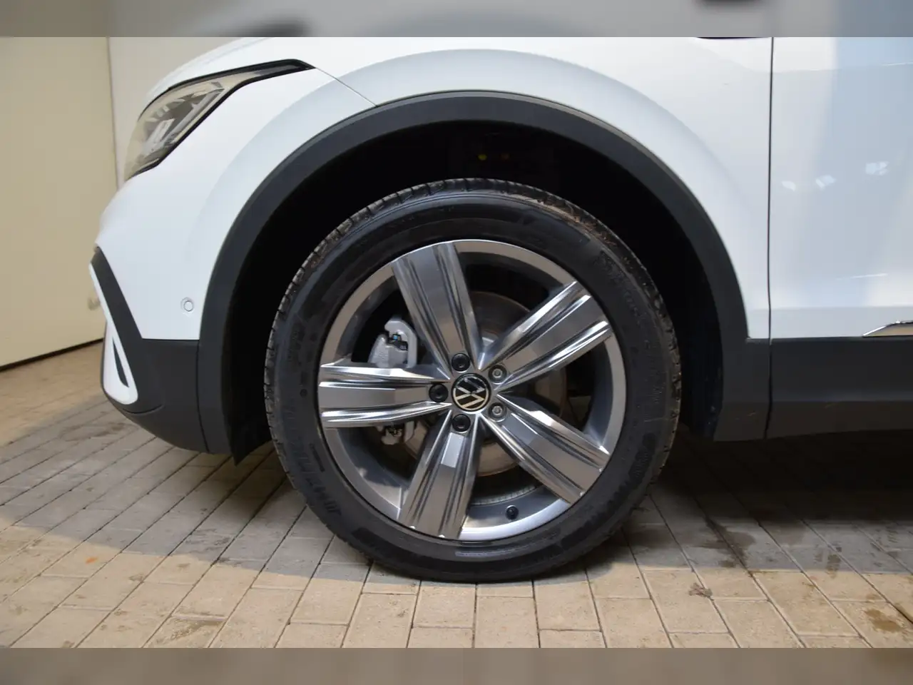 Volkswagen Tiguan 6