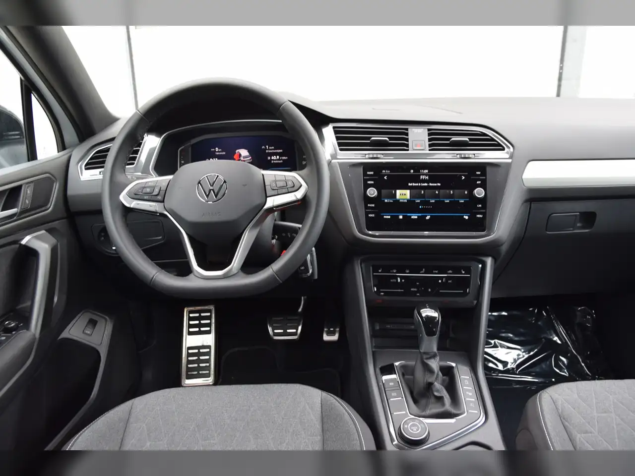Volkswagen Tiguan 12