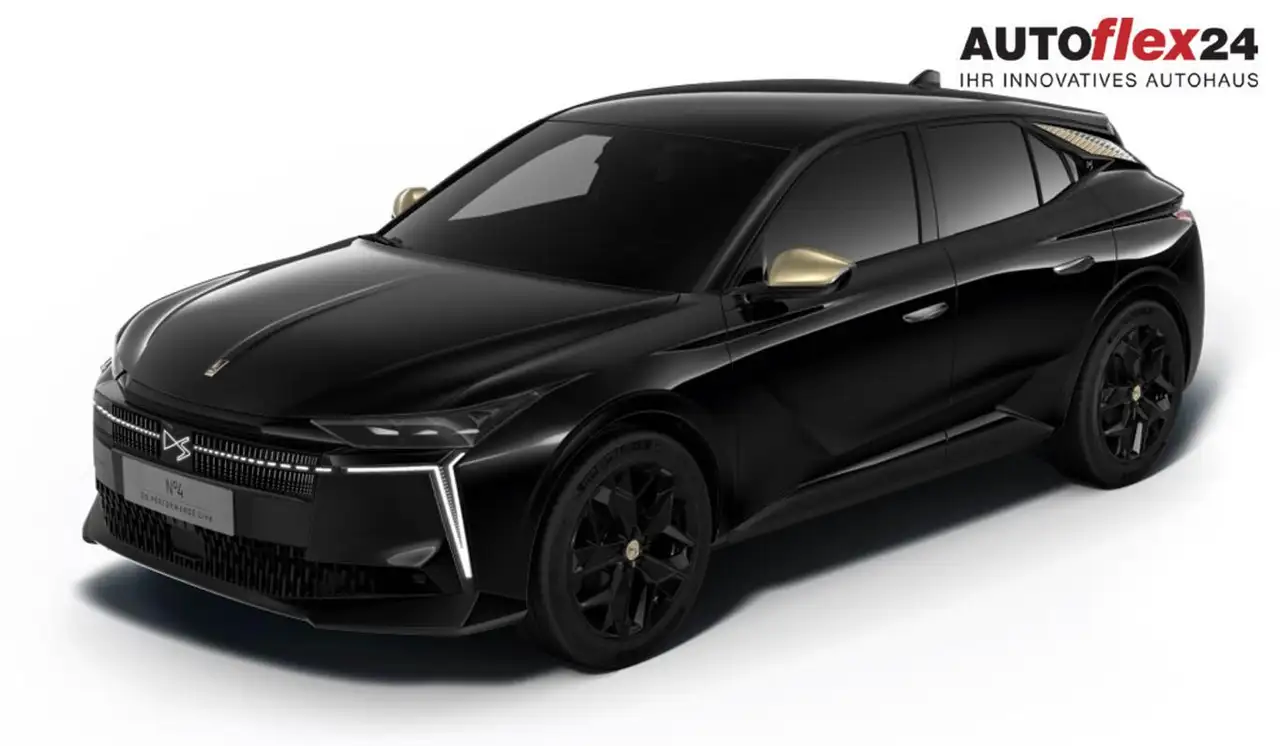 DS Automobiles N°4
