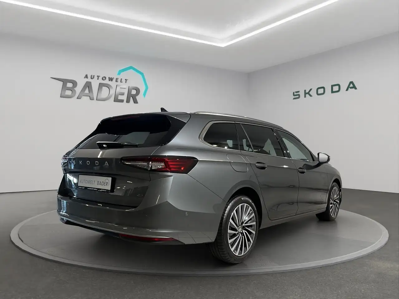 Skoda Superb 6