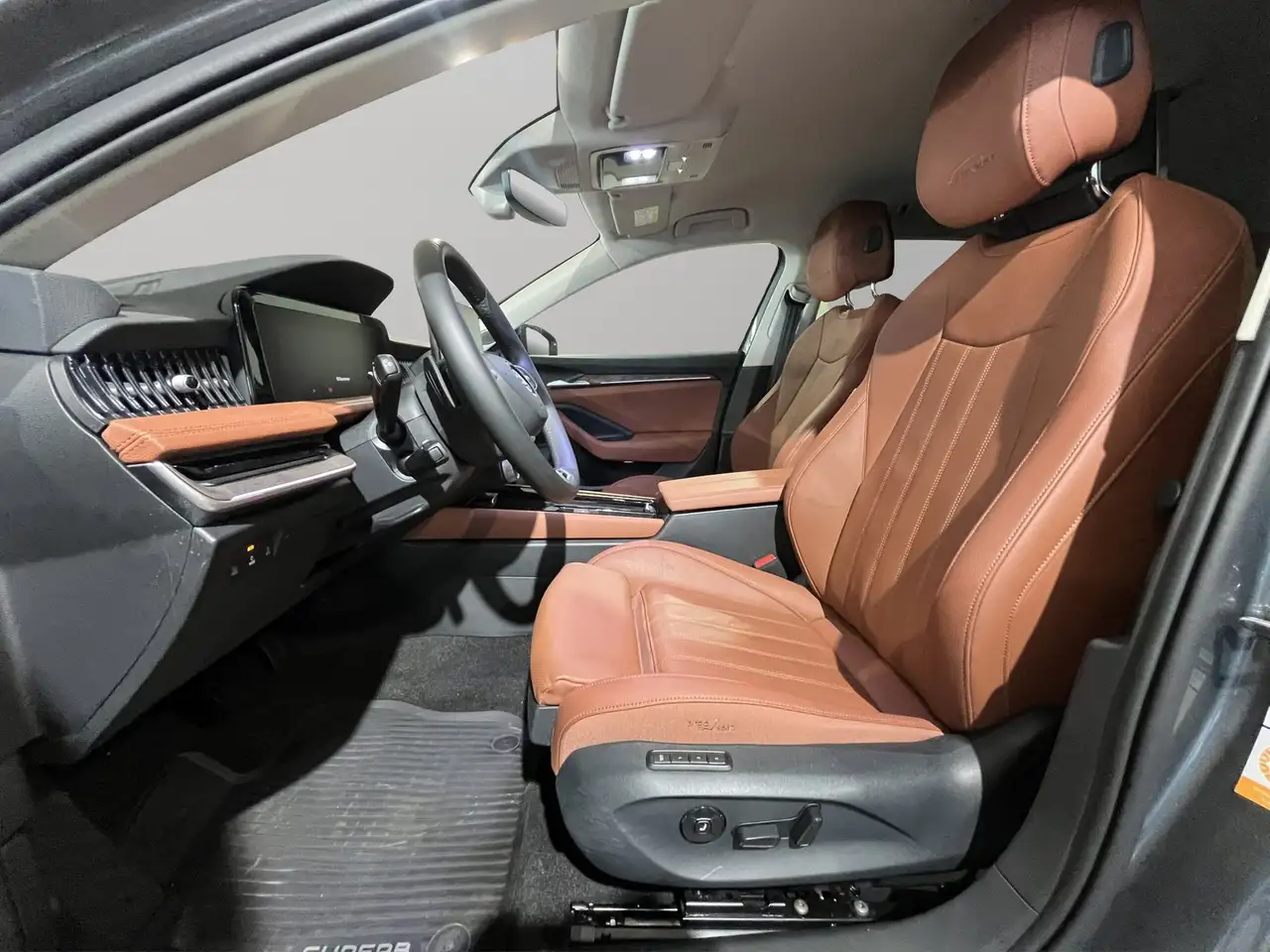 Skoda Superb 9