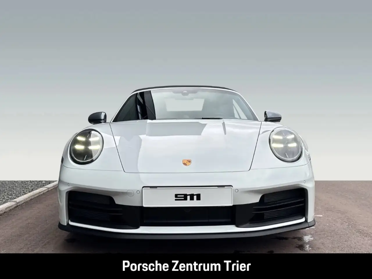 Porsche 992 911 6