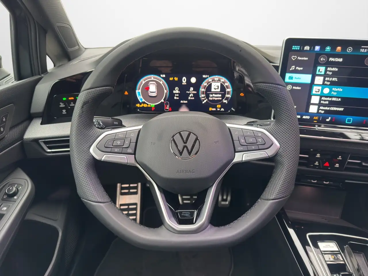 Volkswagen Golf 9