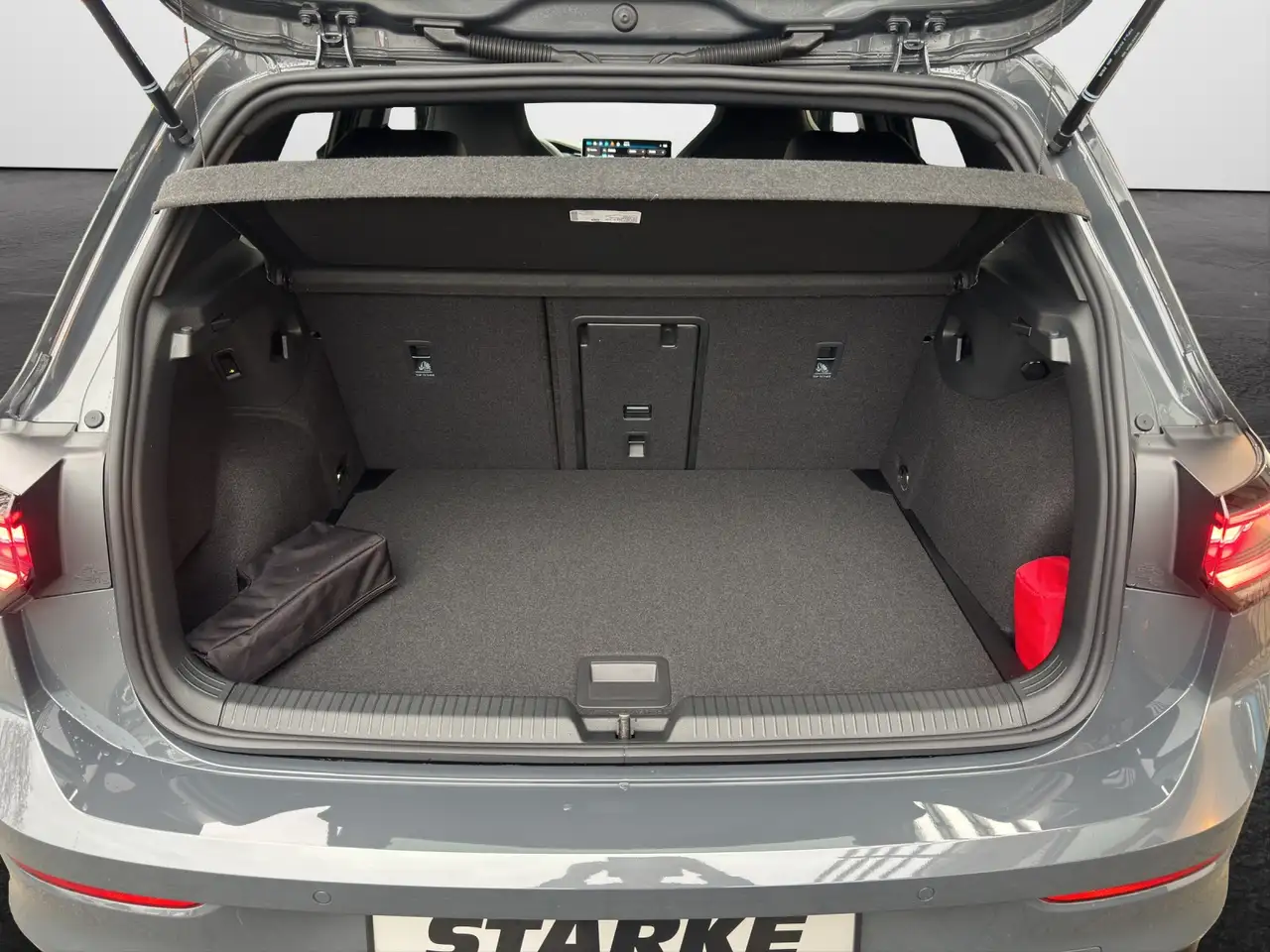 Volkswagen Golf 12