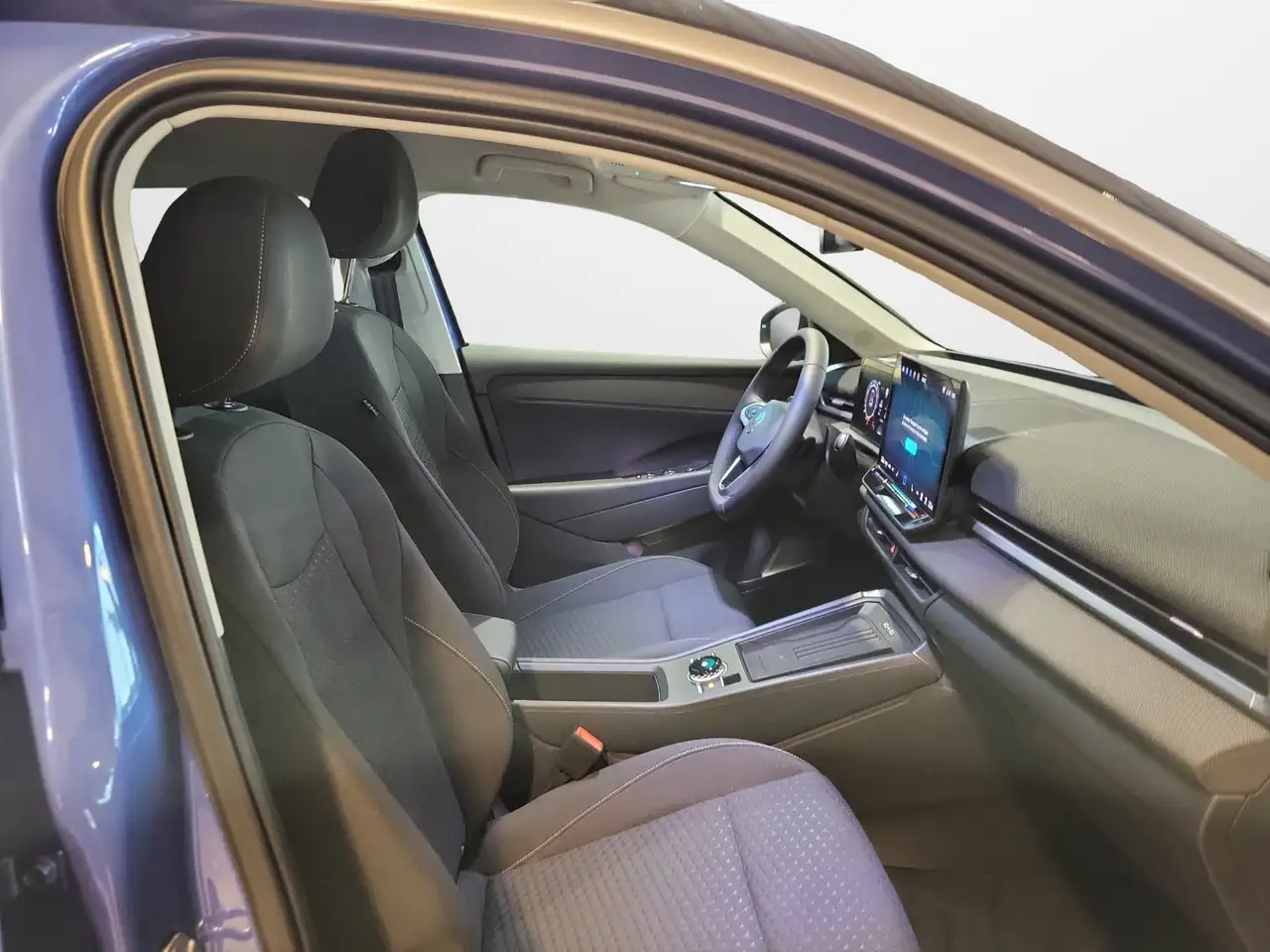 Volkswagen T-Roc 13