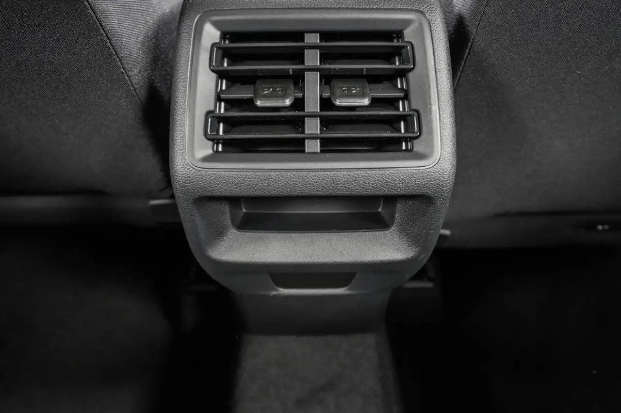 Volkswagen Tiguan 12