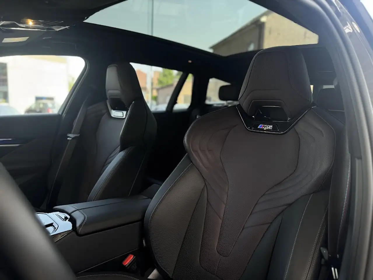 BMW M5 6