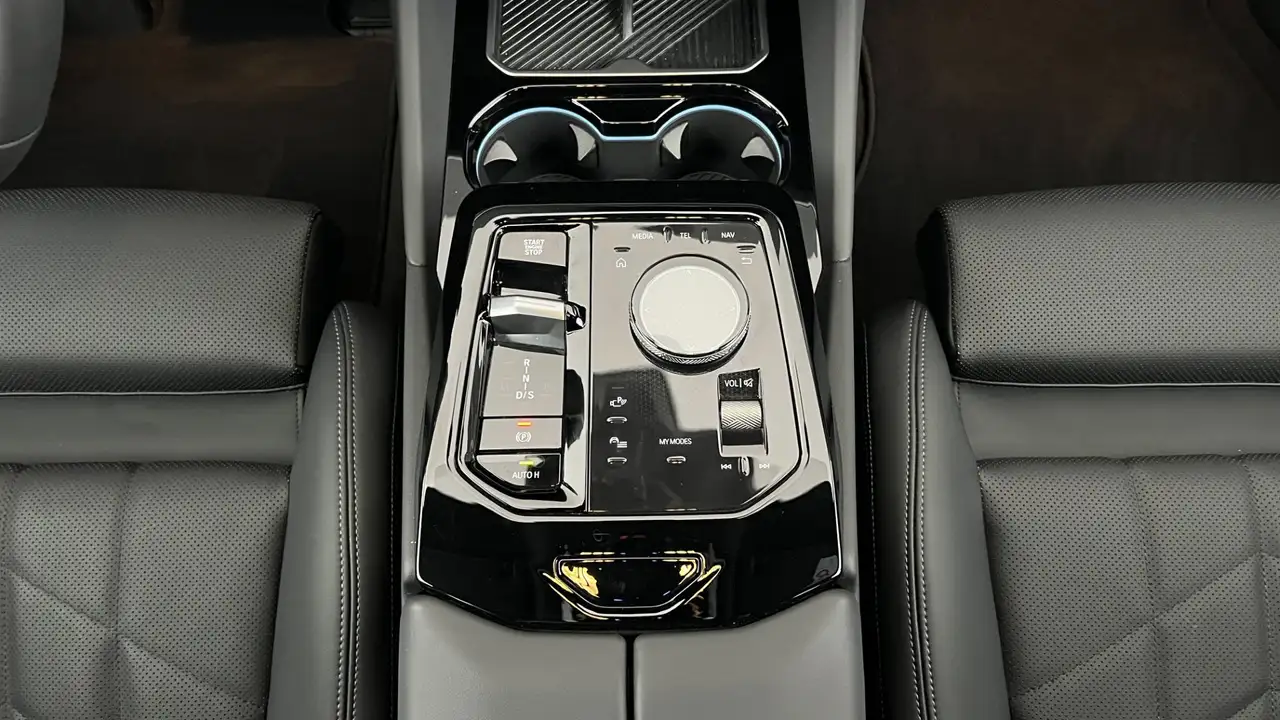 BMW 530 11