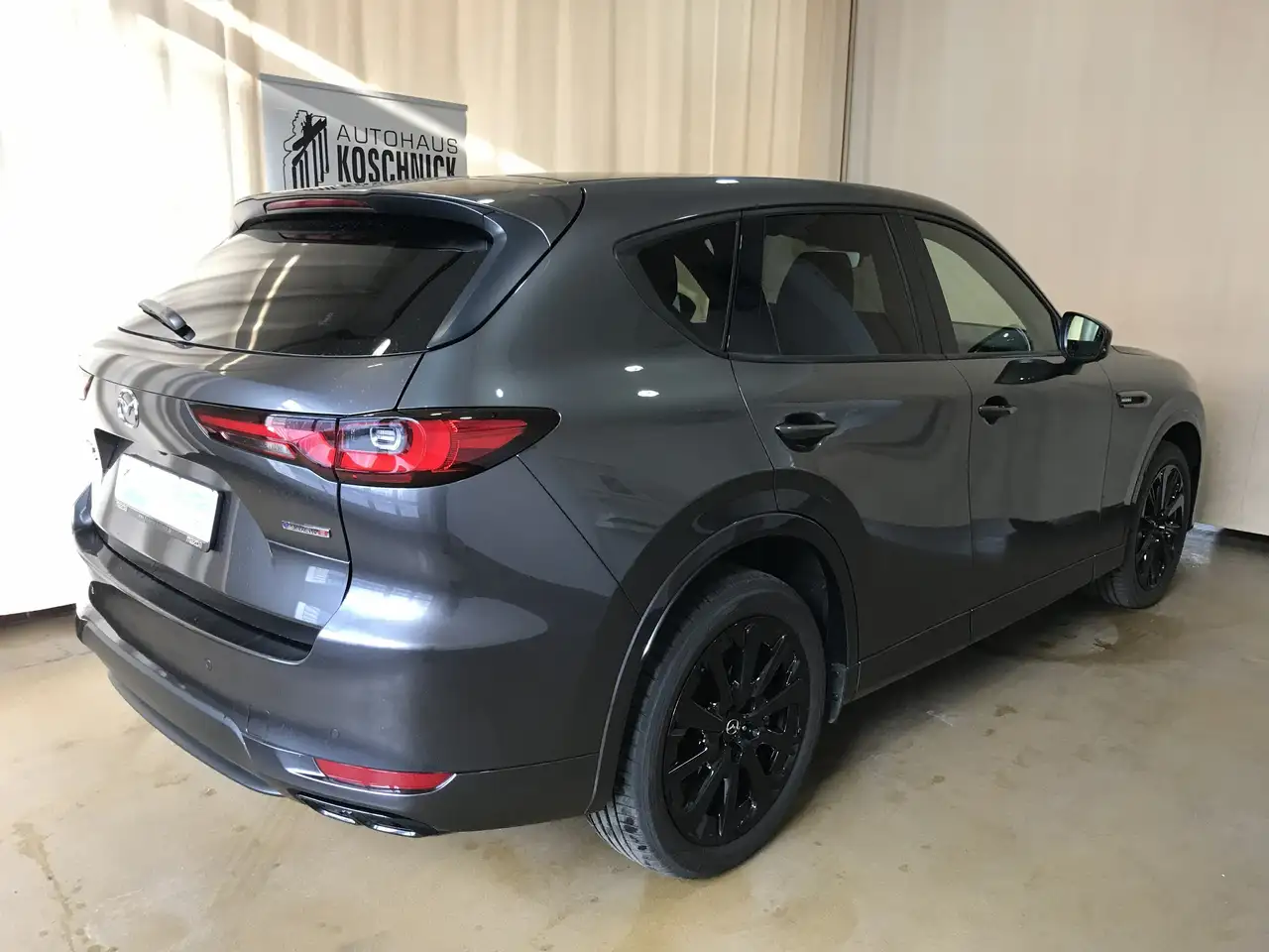 Mazda CX-60 4