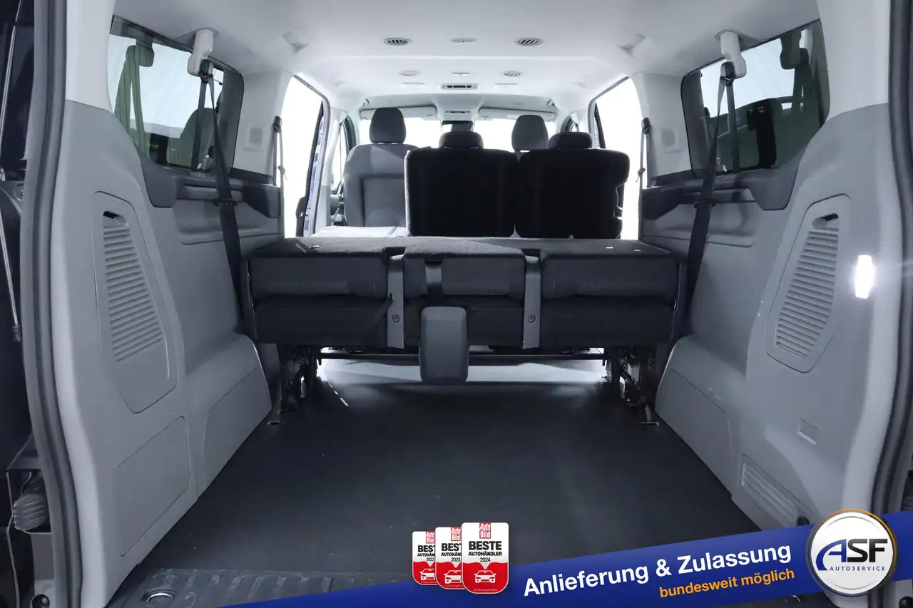 Ford Tourneo 12