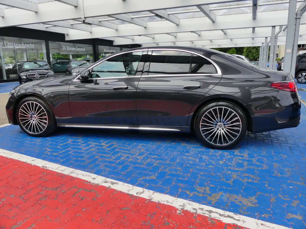 Mercedes-Benz E 220 3
