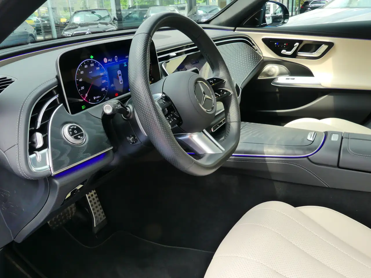 Mercedes-Benz E 220 12