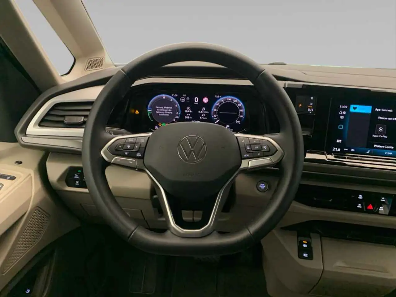 Volkswagen T7 California 14