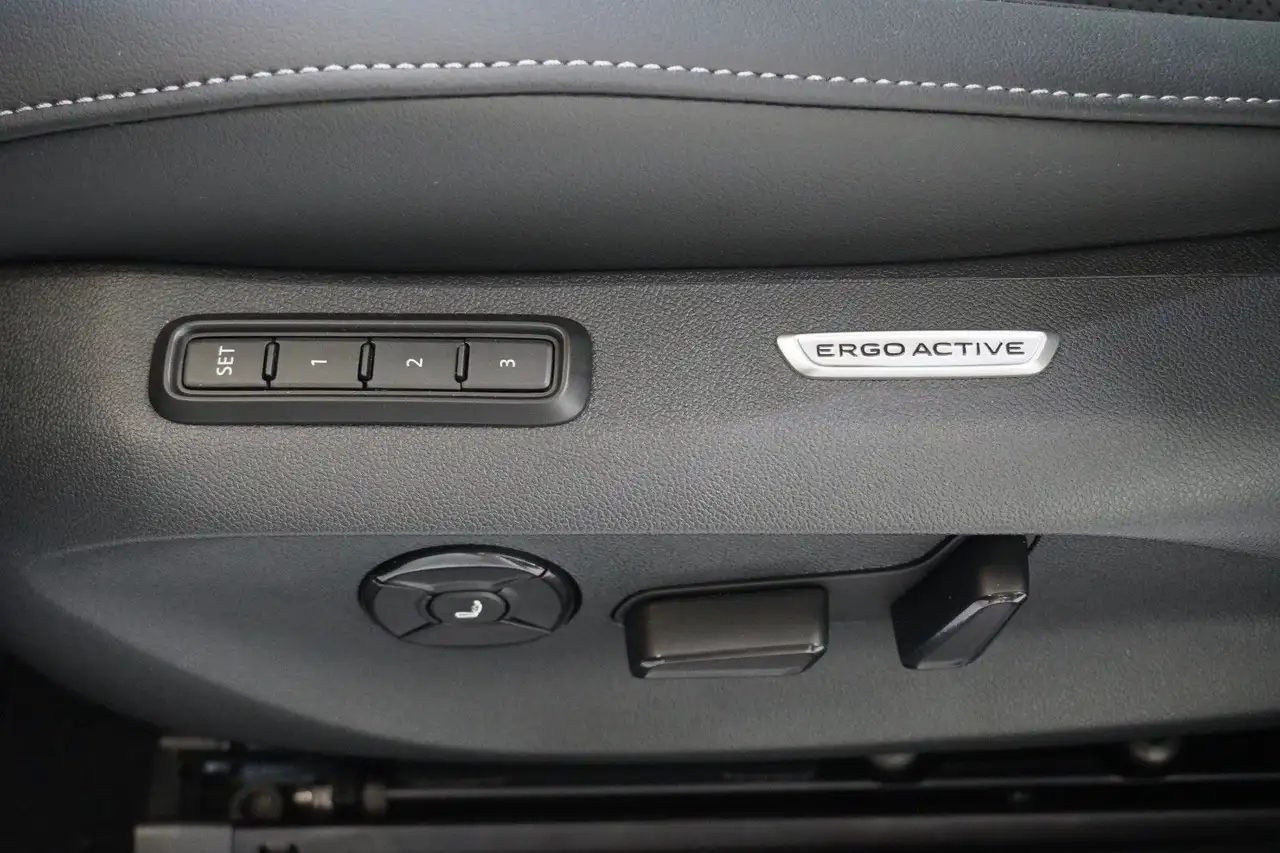 Volkswagen Passat 16