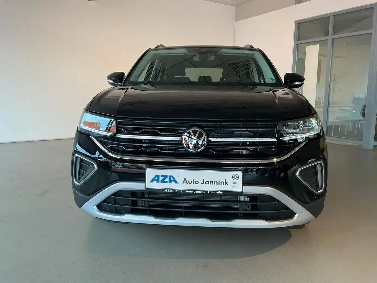 Volkswagen T-Cross 4