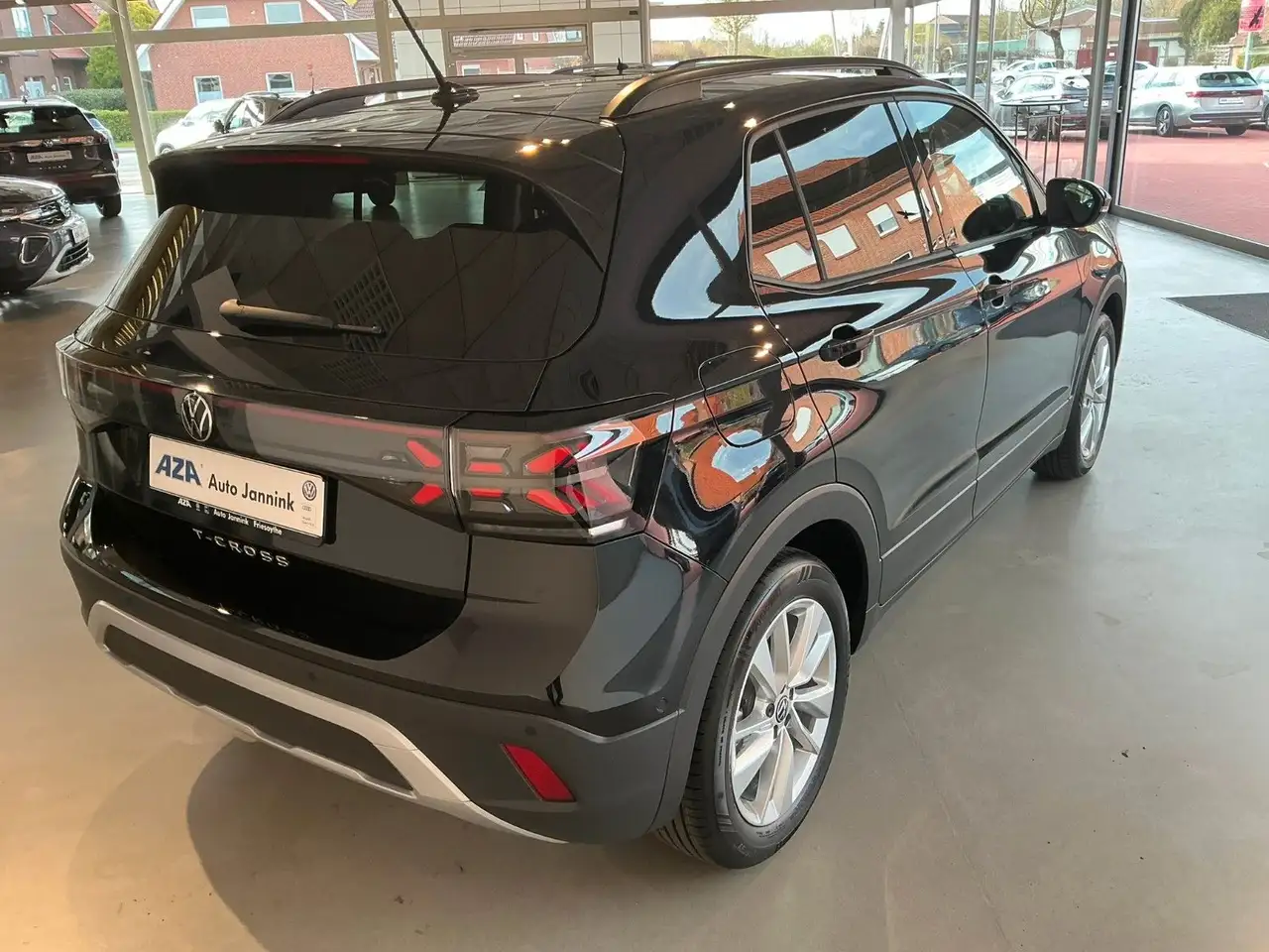 Volkswagen T-Cross 7