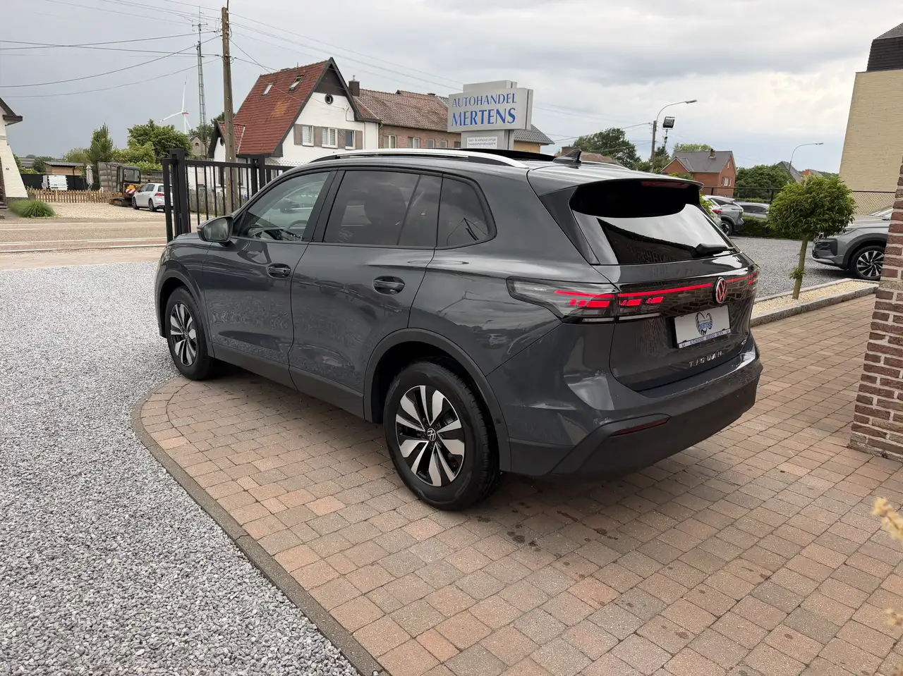 Volkswagen Tiguan 6