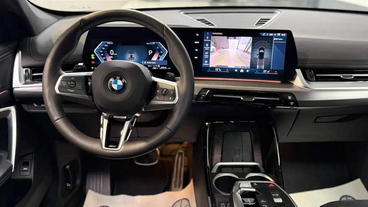BMW X1 8