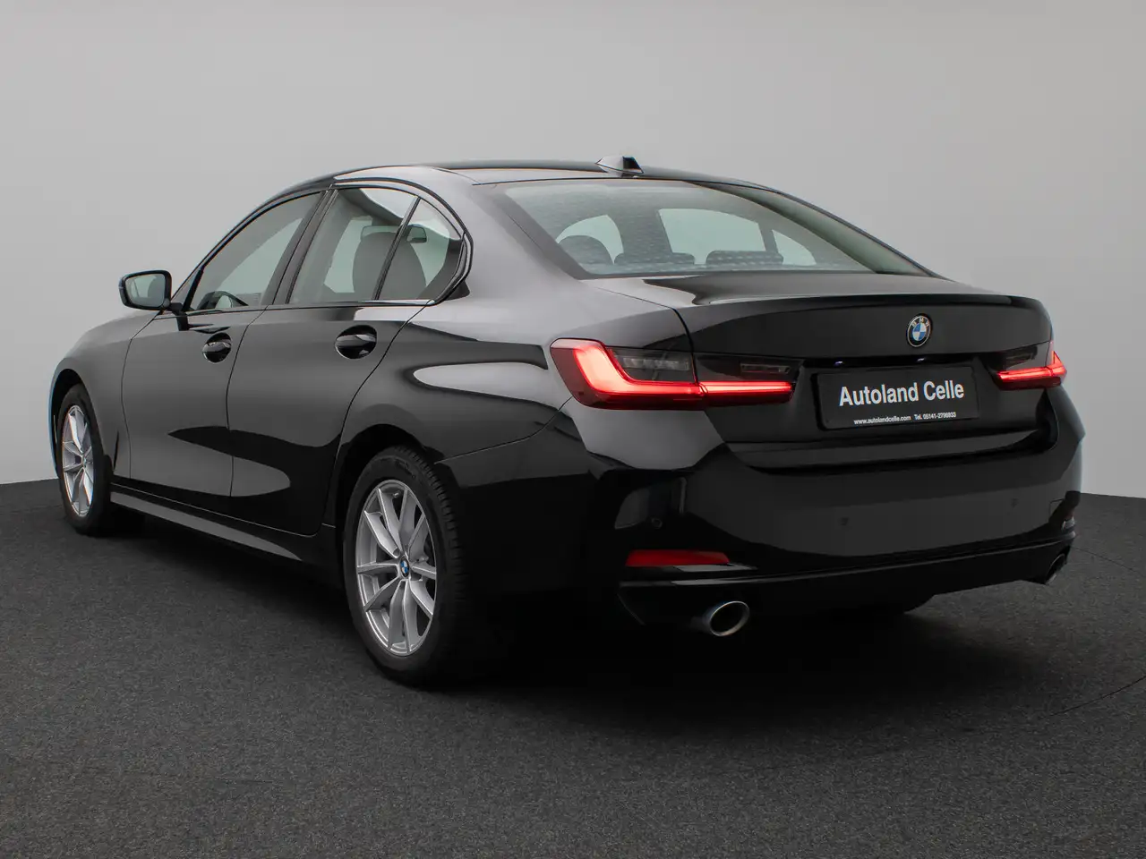 BMW 318 9