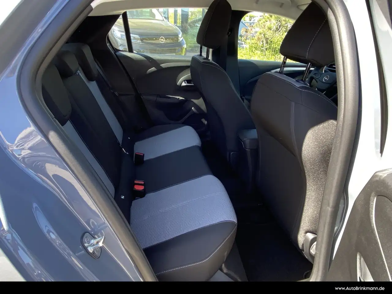 Opel Corsa 11