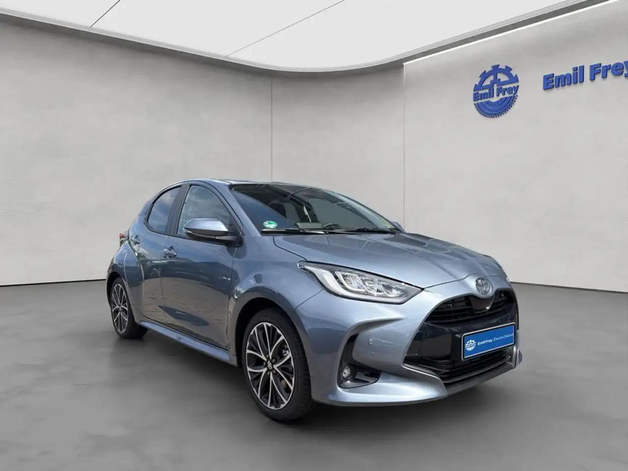 Toyota Yaris 8