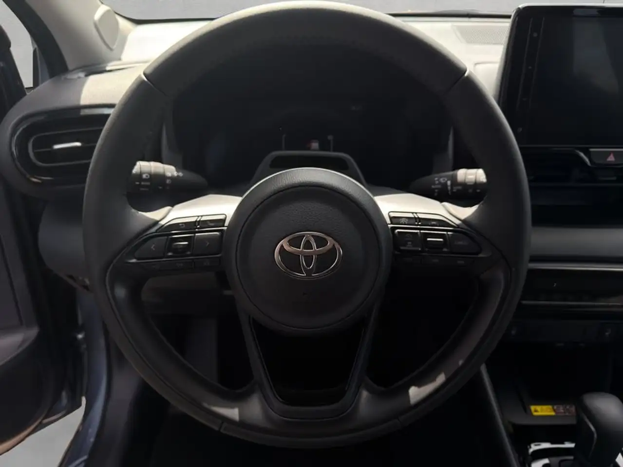 Toyota Yaris 11