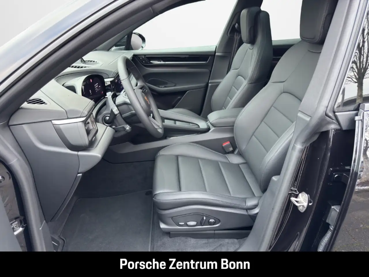 Porsche Macan 4 9