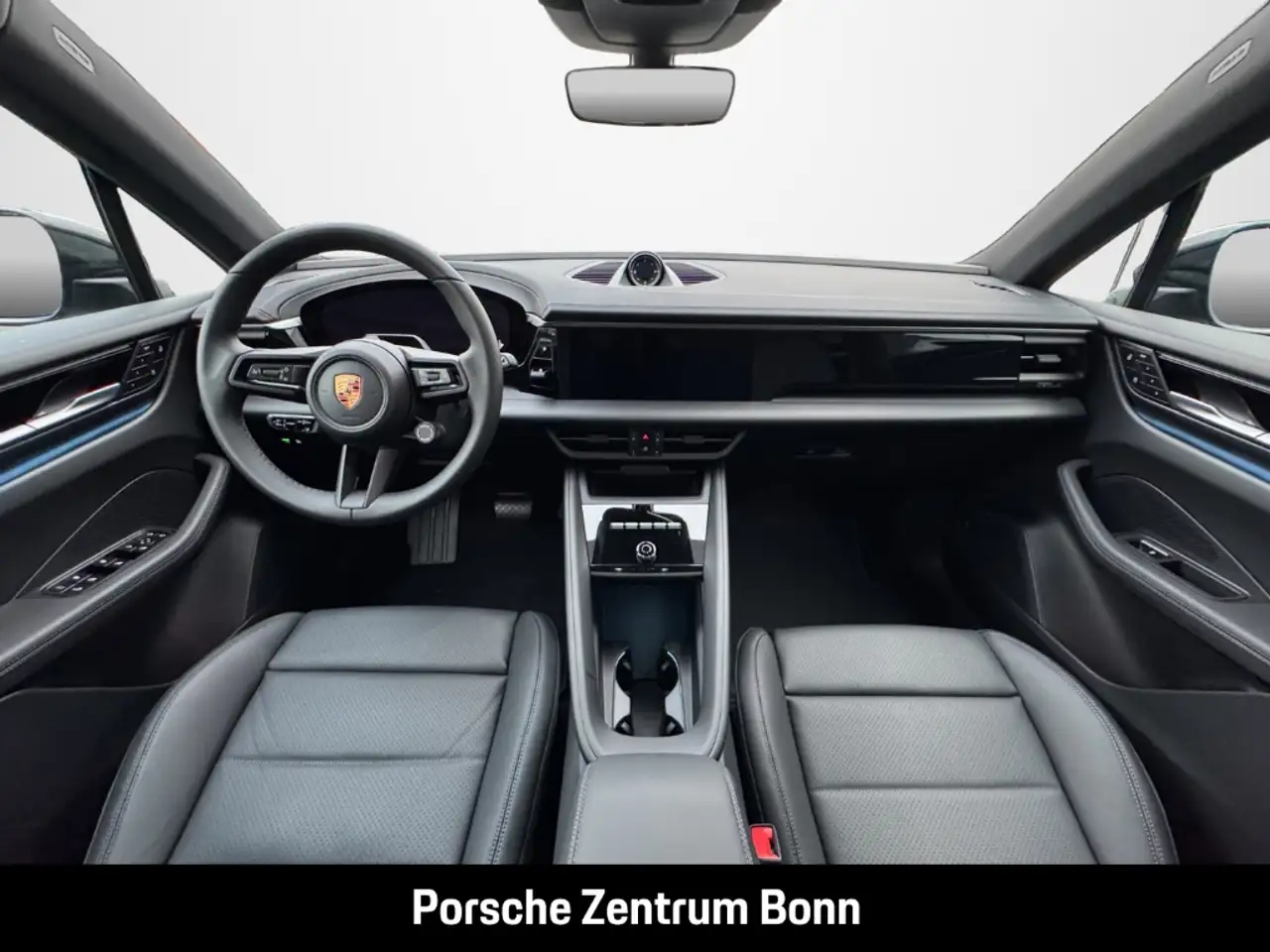 Porsche Macan 4 14