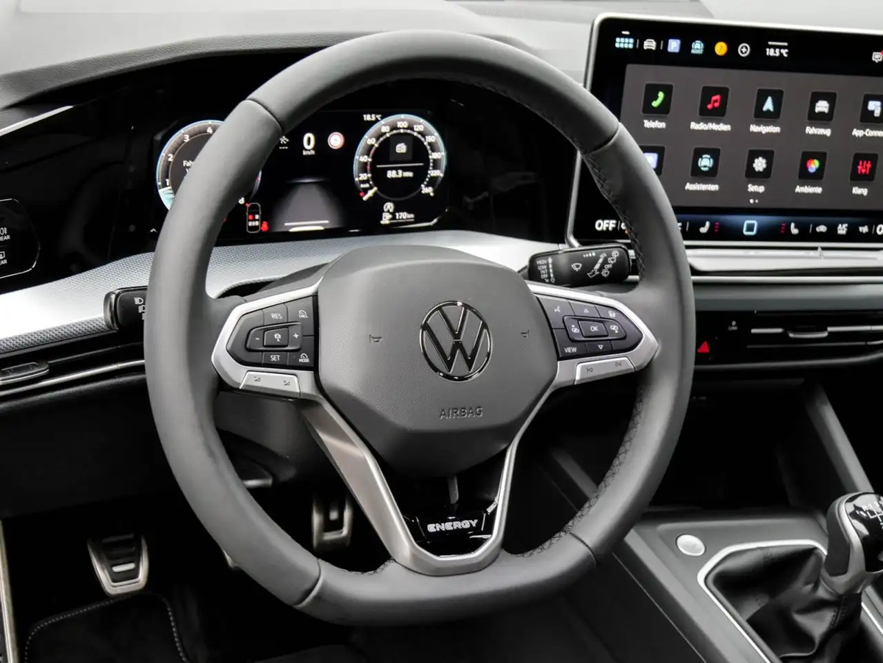 Volkswagen Golf VIII 8